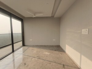 Room in 4 BHK Apartment at Akshar One Akshar, Sanpada – for Rent