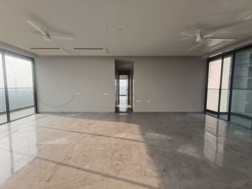 Room in 4 BHK Apartment at Akshar One Akshar, Sanpada – for Rent