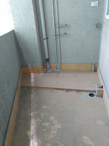 Furnished Amenities in 2 BHK Apartment at Pinnacle Brook Side, Bavdhan – for Rent