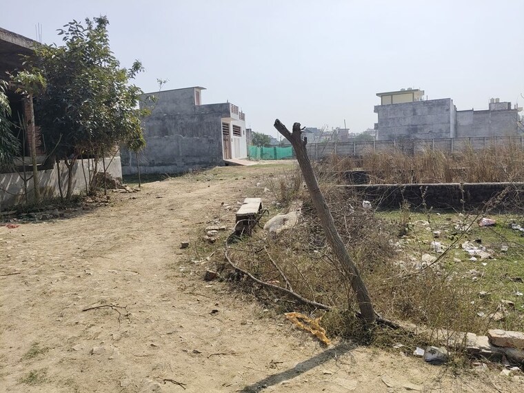 undefined, kalli paschim  2800 Sq.Ft. Plot In Kalli Paschim Lucknow 9985109