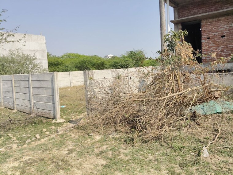 undefined, kalli paschim  2800 Sq.Ft. Plot In Kalli Paschim Lucknow 9985109