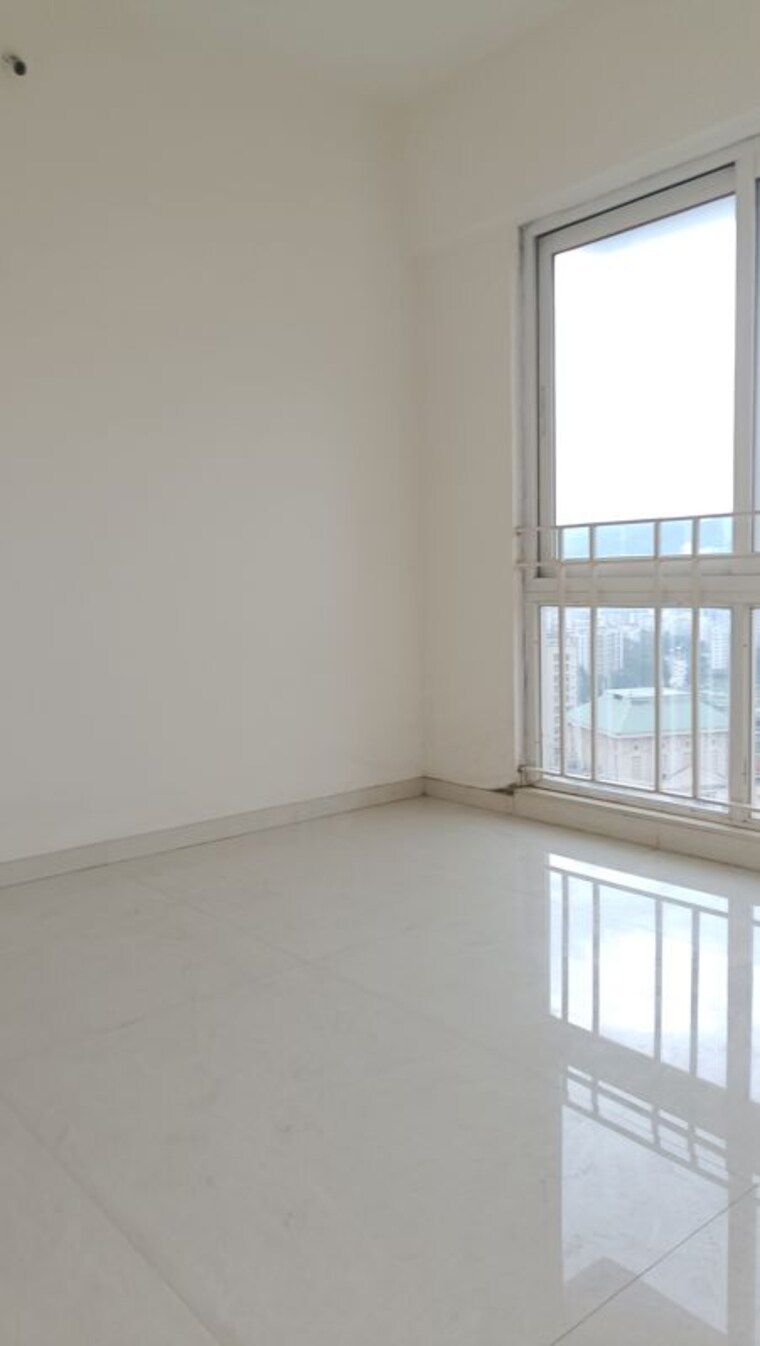 Room, rosa-manhattan 2 Bedroom 754 Sq.Ft. Apartment In Ghodbunder Road Thane 9985113