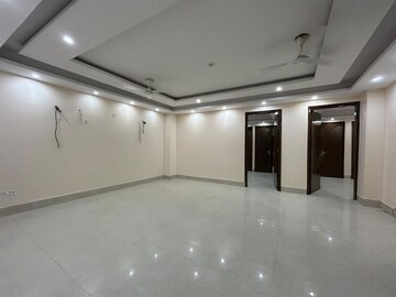 4 BHK Builder Floor For Rent in Saket