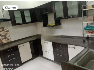 Kitchen in 3 BHK Apartment at Hazratganj – for Rent