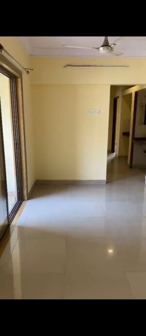 Room in 2 BHK Apartment at Regency Estate, Dombivli East – for Rent