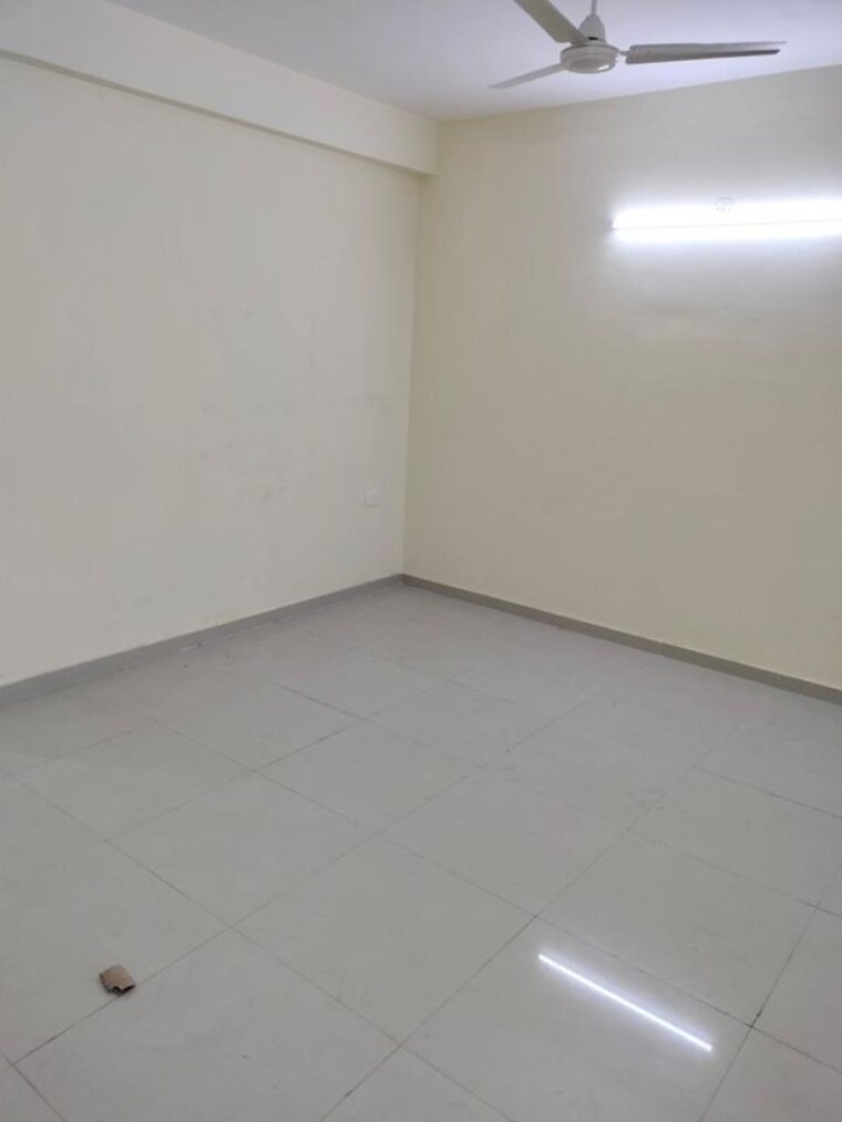 Room, pyramid-heights 2 Bedroom 600 Sq.Ft. Apartment In Sector 85 Gurgaon 9985181