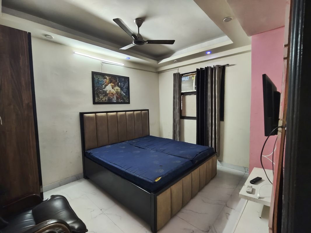 1 BHK Builder Floor For Rent in Blessed Homes