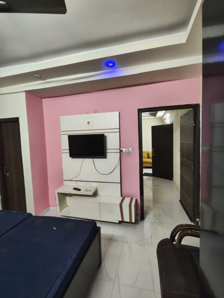 Master Bedroom, blessed-homes 1 Bedroom 550 Sq.Ft. Builder Floor In Sector 70 Noida 9985211