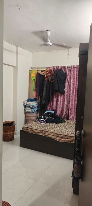 Bedroom in 1 BHK Apartment at Dia Heights, Goregaon East – for Rent