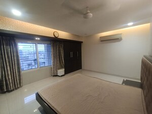 Room in 2 BHK Apartment at Sea Breeze Tower, Nerul – for Rent