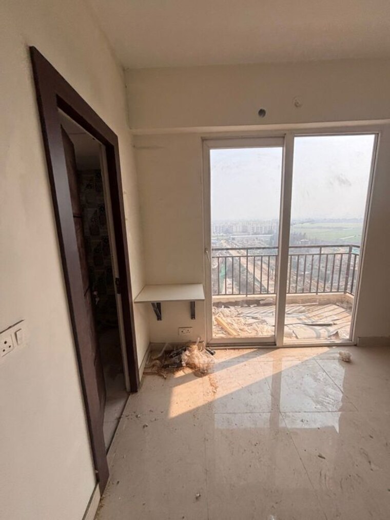 Room, signature-the-millennia-3 2 Bedroom 661 Sq.Ft. Apartment In Sector 37d Gurgaon 9985290