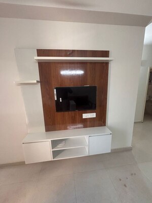 2 BHK Apartment For Rent in Signature The Millennia 3, Sector 37d