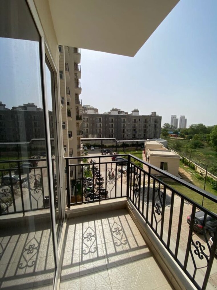 Balcony, signature-global-proxima 2 Bedroom 674 Sq.Ft. Apartment In Sector 89 Gurgaon 9979627