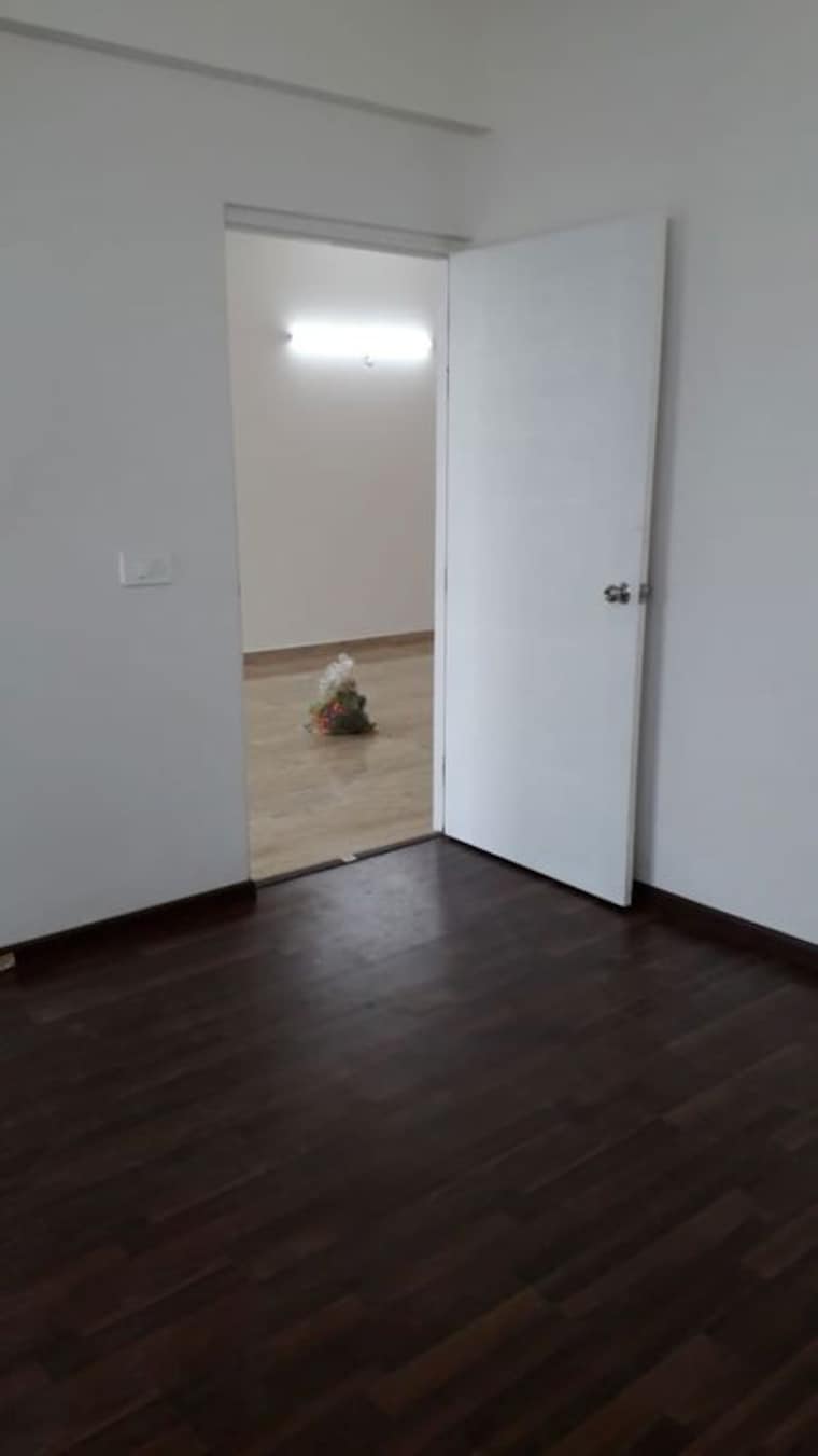 Room, kalli paschim 2 Bedroom 1100 Sq.Ft. Apartment In Kalli Paschim Lucknow 9985591