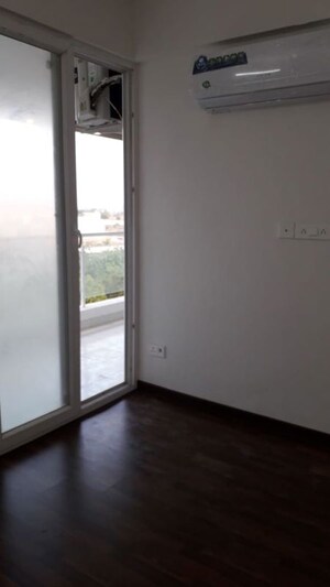 Room in 2 BHK Apartment at Kalli Paschim – for Sale