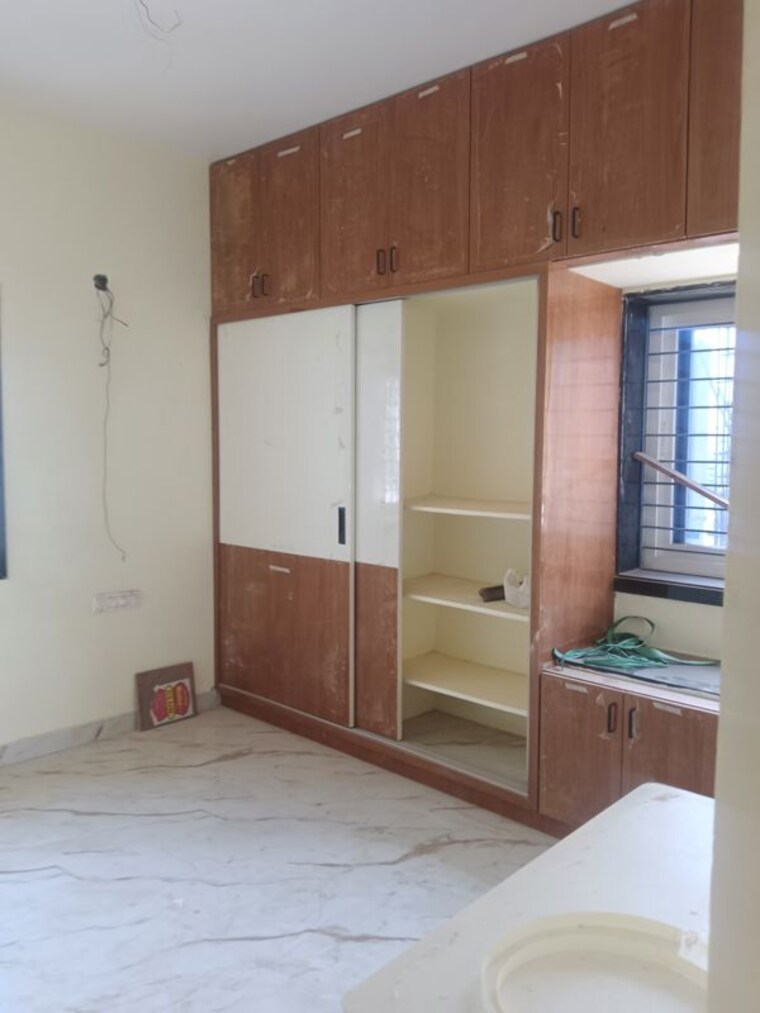 Room, manikonda 3 Bedroom 1750 Sq.Ft. Apartment In Manikonda Hyderabad 9985670