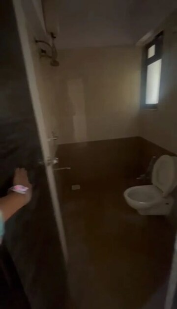 Furnished Amenities in 3 BHK Apartment at Sunder Nagar – for Rent