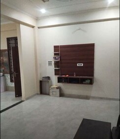 3 BHK + Pooja Room Apartment For Rent in Hazratganj