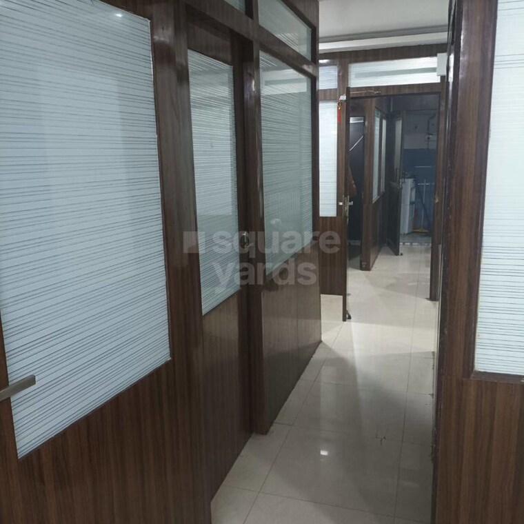 Other, vibhuti khand Commercial Office Space 835 Sq.Ft. In Vibhuti Khand Lucknow 9985657
