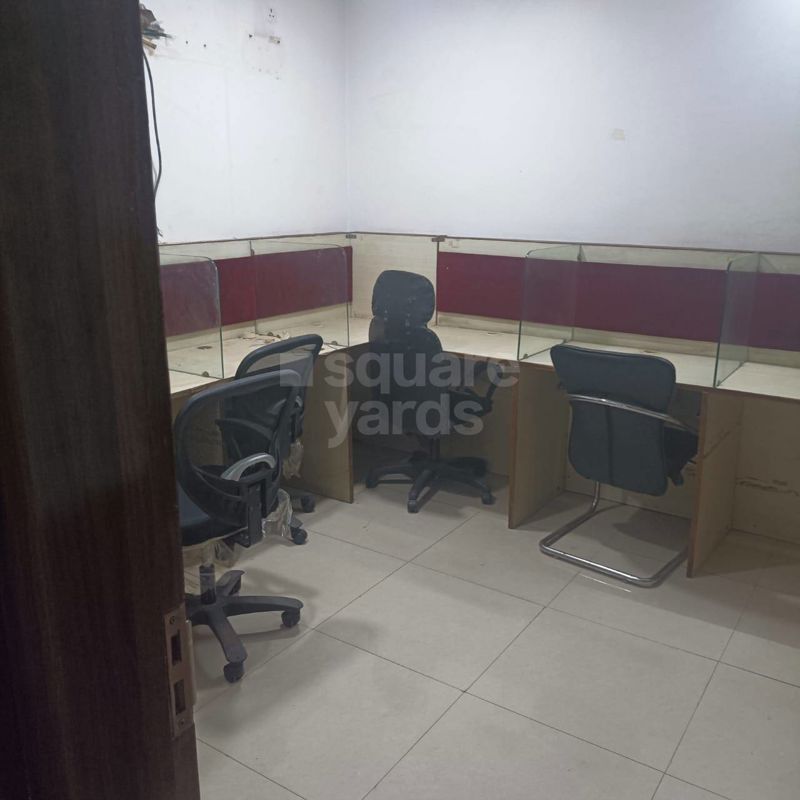 Office Space For Rent in Vibhuti Khand