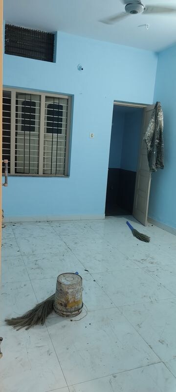 Room in 2 BHK Independent House at Jeevan Bima Nagar – for Rent