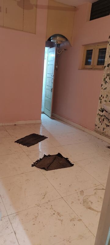 Room in 2 BHK Independent House at Jeevan Bima Nagar – for Rent