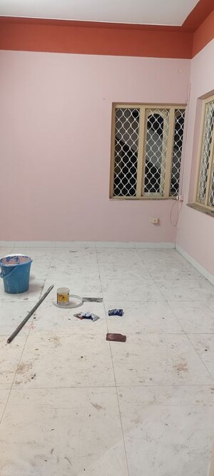 Furnished Amenities in 2 BHK Independent House at Jeevan Bima Nagar – for Rent