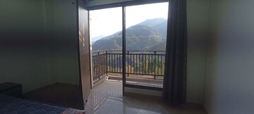 Room in 3 BHK Apartment at Kandaghat – for Sale