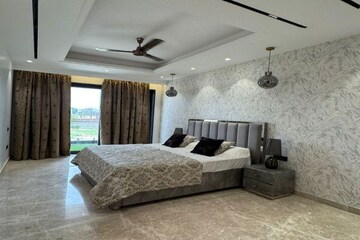 Living Room in 2.5 BHK Builder Floor at Marathahalli – for Sale