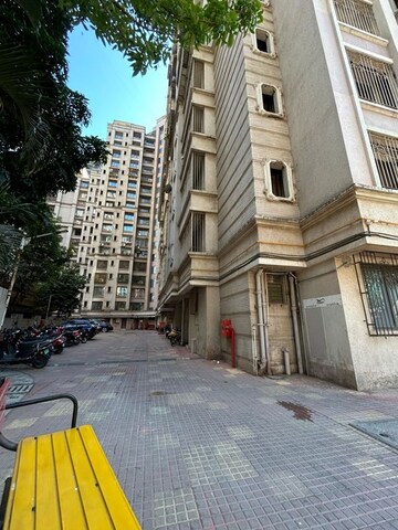 3 BHK Apartment – Exterior View View at Shree Niketan, Kandivali West - for Sale