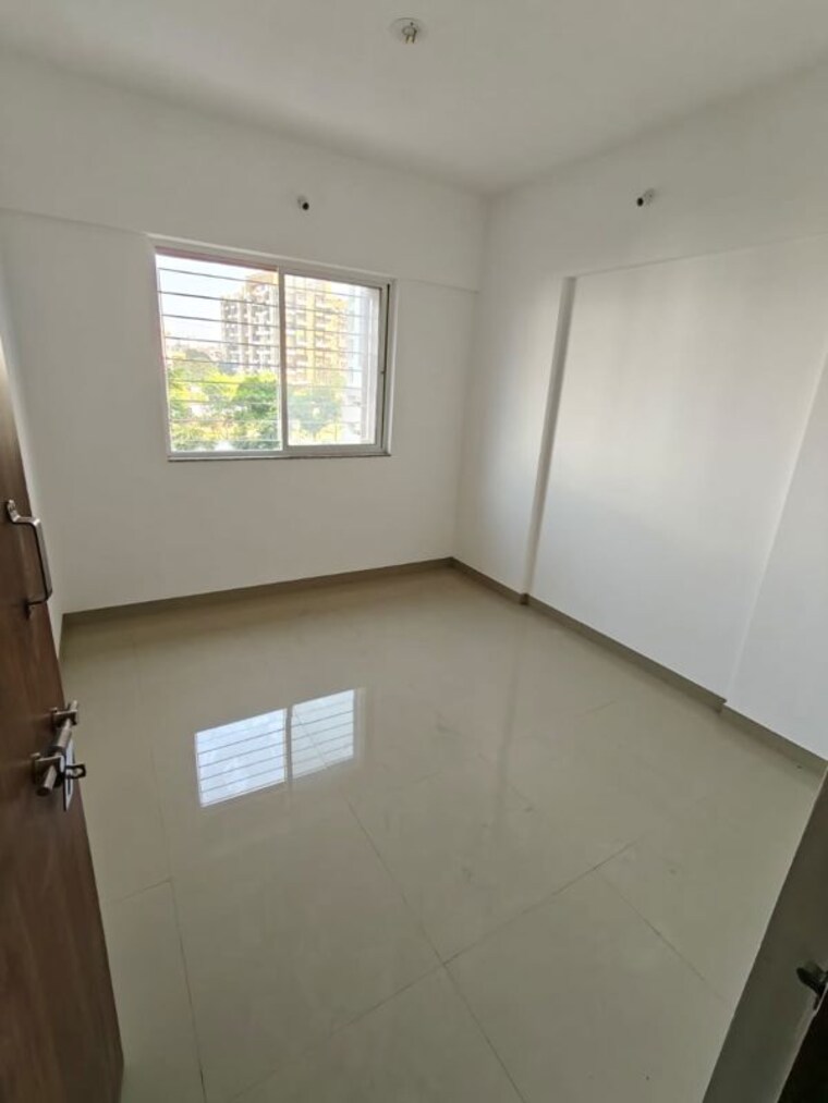 Room, tcg-gardenia 1 Bedroom 450 Sq.Ft. Apartment In Katraj Pune 9985779