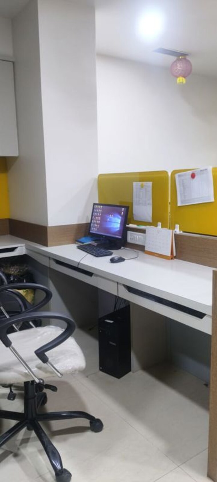 Team Area, k-rahega-palm-springs Commercial Office Space 1300 Sq.Ft. In Malad West Mumbai 9985792