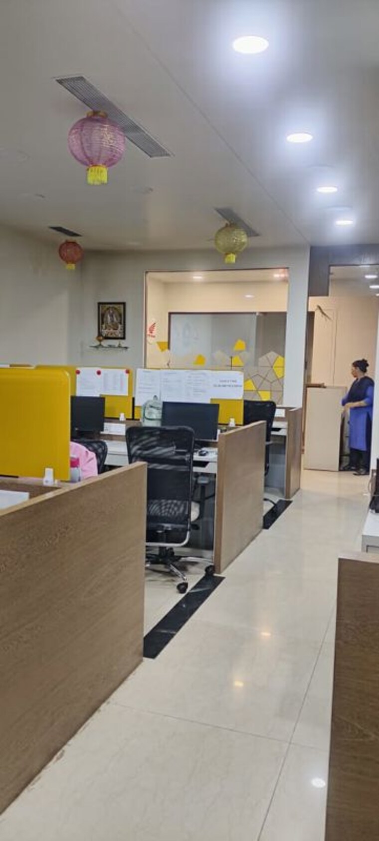 Team Area, k-rahega-palm-springs Commercial Office Space 1300 Sq.Ft. In Malad West Mumbai 9985792