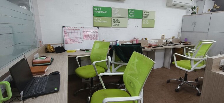 Team Area, kane-plaza Commercial Office Space 915 Sq.Ft. In Malad West Mumbai 9985850
