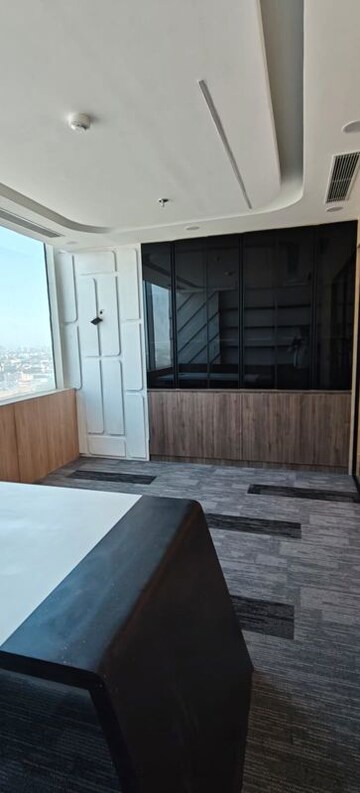 Room in  Office Space at DLF Corporate Greens, Sector 74a – for Rent