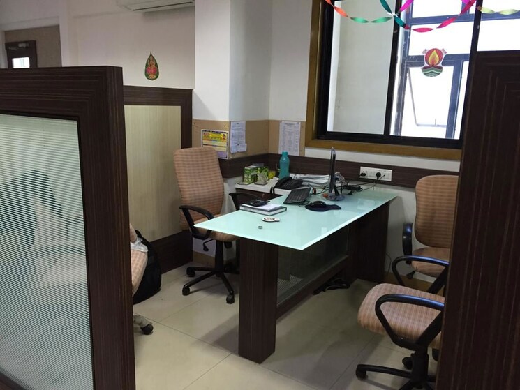 Team Area, shree-kamdhenu-estate Commercial Office Space 1800 Sq.Ft. In Malad West Mumbai 9985872