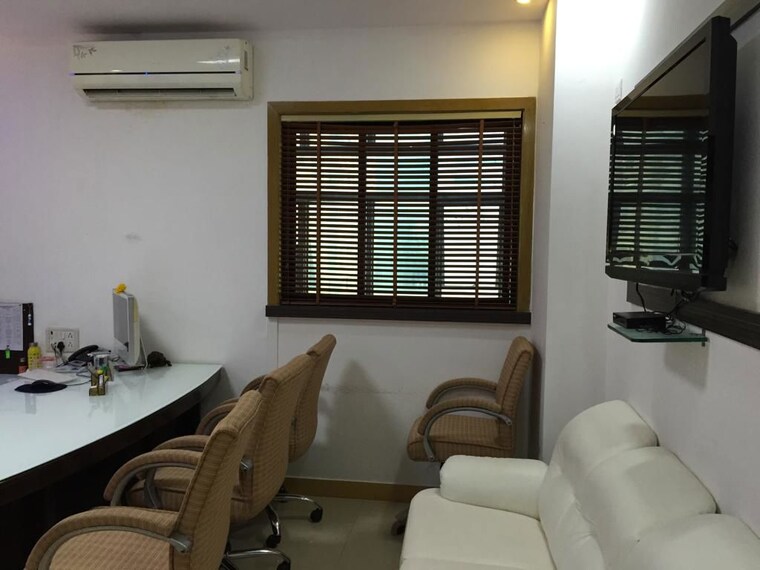 Team Area, shree-kamdhenu-estate Commercial Office Space 1800 Sq.Ft. In Malad West Mumbai 9985872