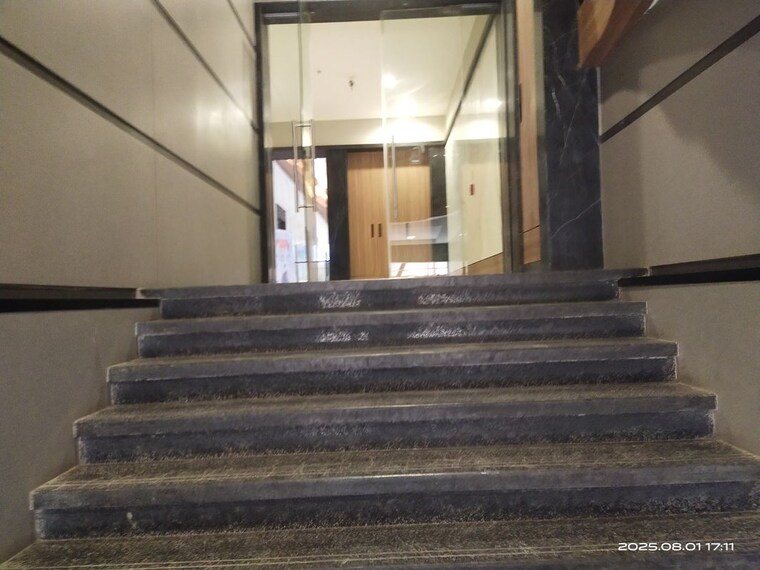undefined, chandak-unicorn Commercial Office Space 1100 Sq.Ft. In Andheri West Mumbai 9985861