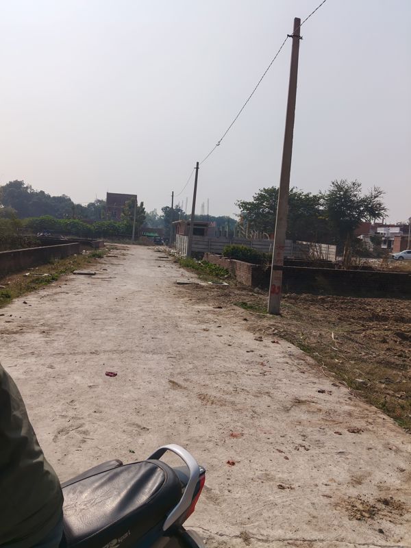 Plot For Sale in Kisan Path