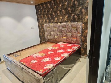Bedroom in 1 BHK Builder Floor at Maya Homes, Indrapuram – for Rent