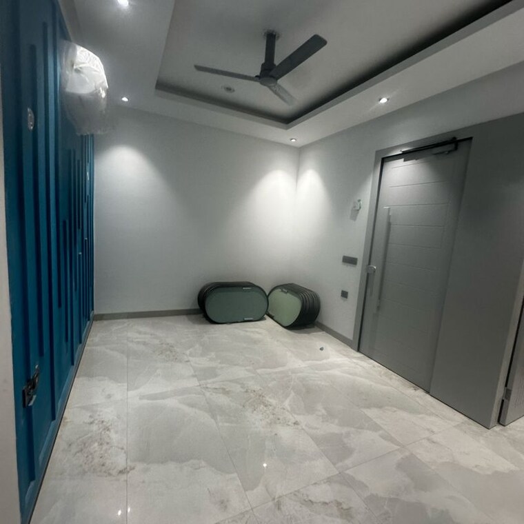 Bedroom, sector 57 2 Bedroom 263 Sq.Yd. Builder Floor In Sector 57 Gurgaon 9985937