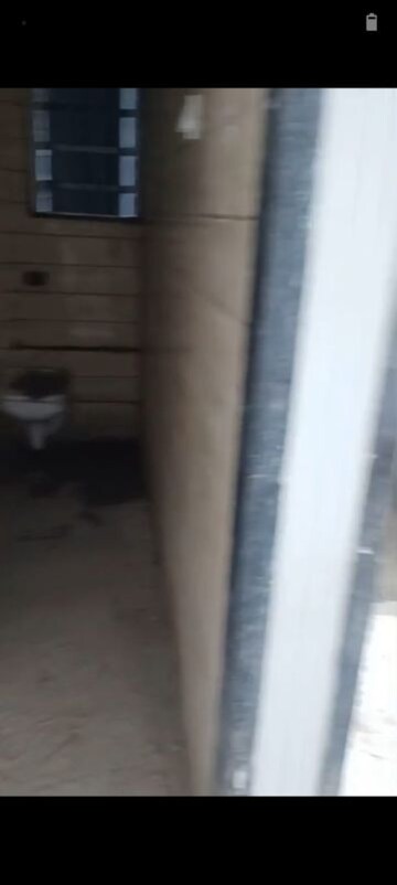Bathroom in 1 BHK Builder Floor at Pant Nagar – for Rent