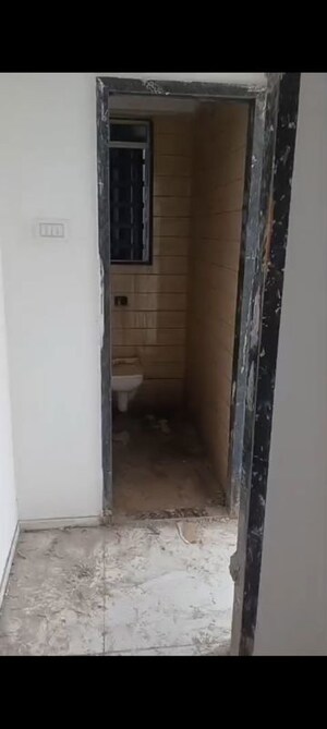 Bathroom in 1 BHK Builder Floor at Pant Nagar – for Rent