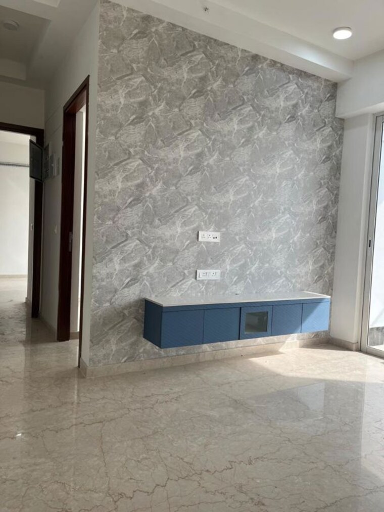Room, courtyard-by-narang-realty-and-the-wadhwa-group 2 Bedroom 830 Sq.Ft. Apartment In Pokhran Road No Two Thane 9985995