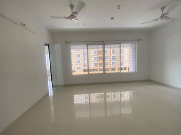 Room in 2 BHK Apartment at Pethkar Siyona, Punawale – for Rent