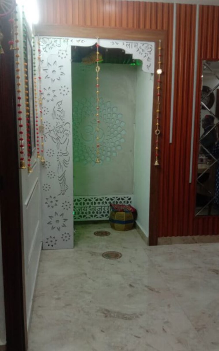 Bedroom, avantika colony 3.5 Bedroom 240 Sq.Yd. Builder Floor In Avantika Colony Ghaziabad 9986036