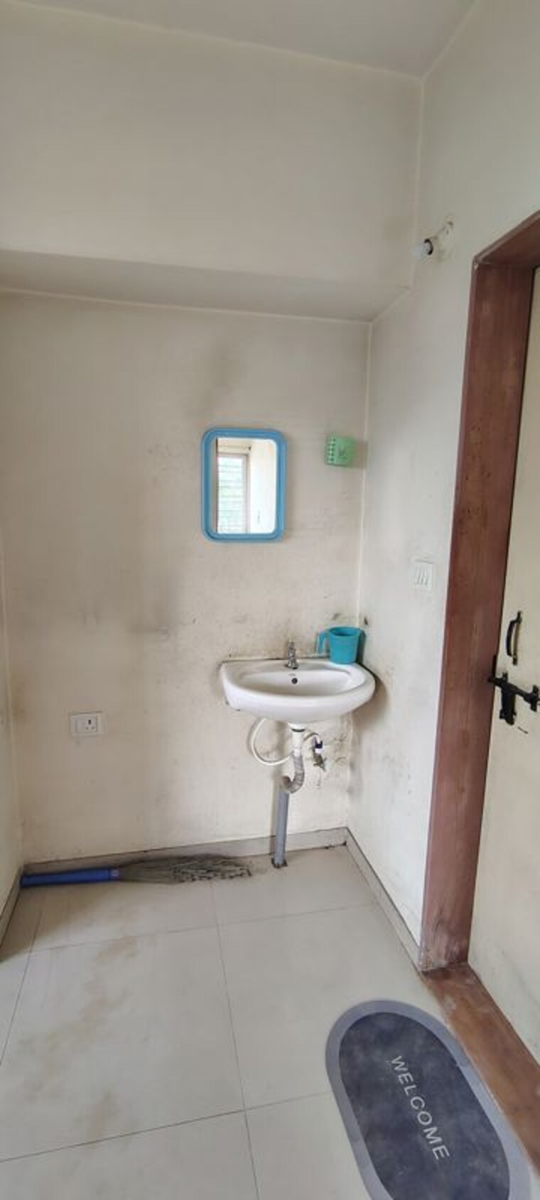 Bathroom, dhayari 1 Bedroom 600 Sq.Ft. Apartment In Dhayari Pune 9986039