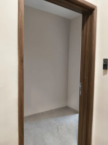 Room in 3 BHK Apartment at Wadhwani Om Mangalam Yash, Kiwale – for Rent