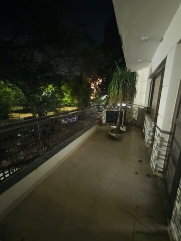 Balcony in 3 BHK Builder Floor at Safdarjung Enclave – for Rent