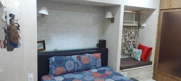 Bedroom, bandra west 3 Bedroom 1100 Sq.Ft. Apartment In Bandra West Mumbai 9986013